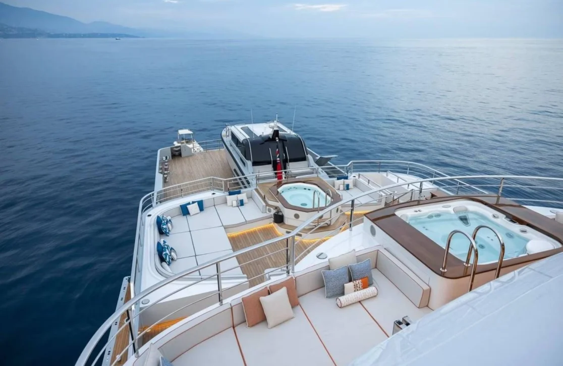 An image of Victorious yacht