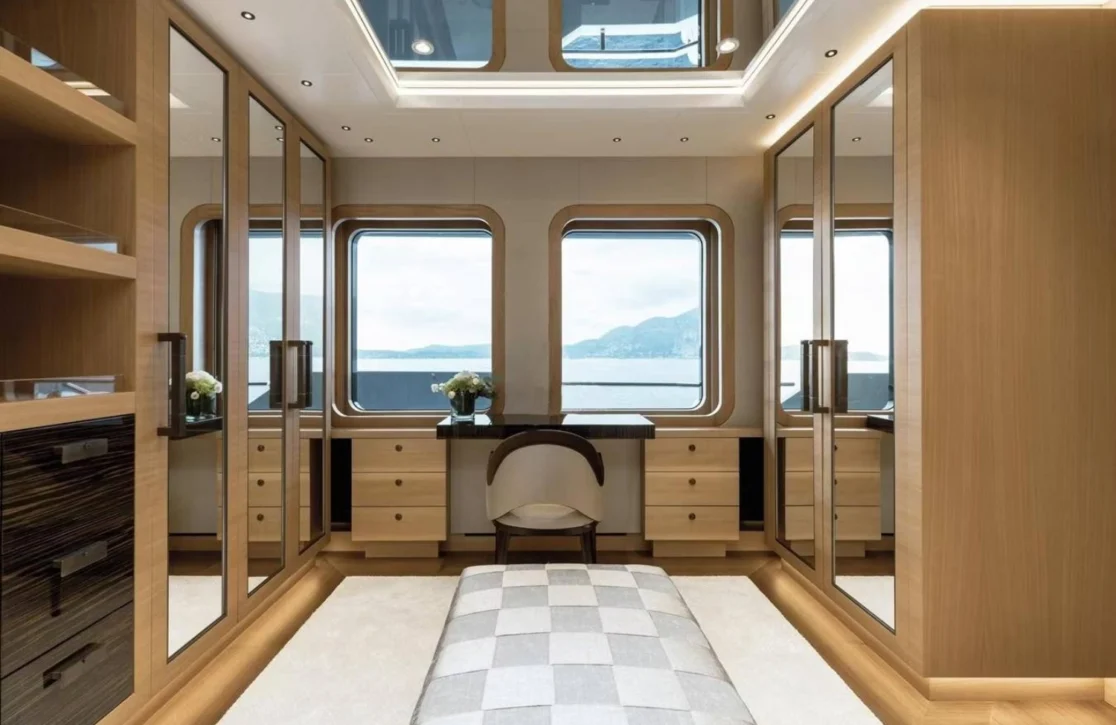 An image of Victorious yacht