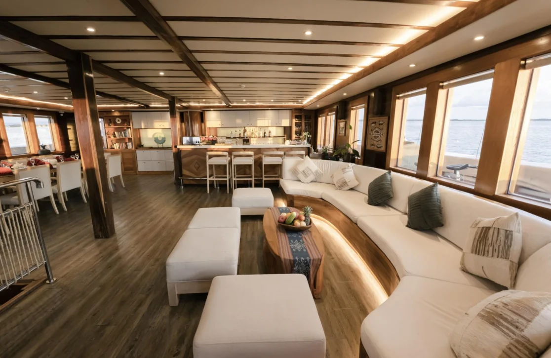 An image of Lamima yacht