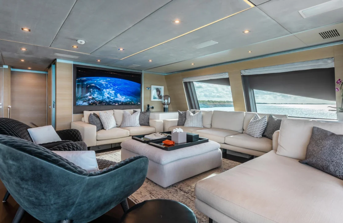 An image of Emina yacht