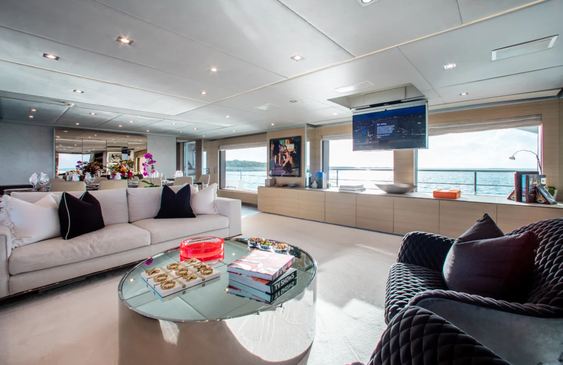 An image of Emina yacht
