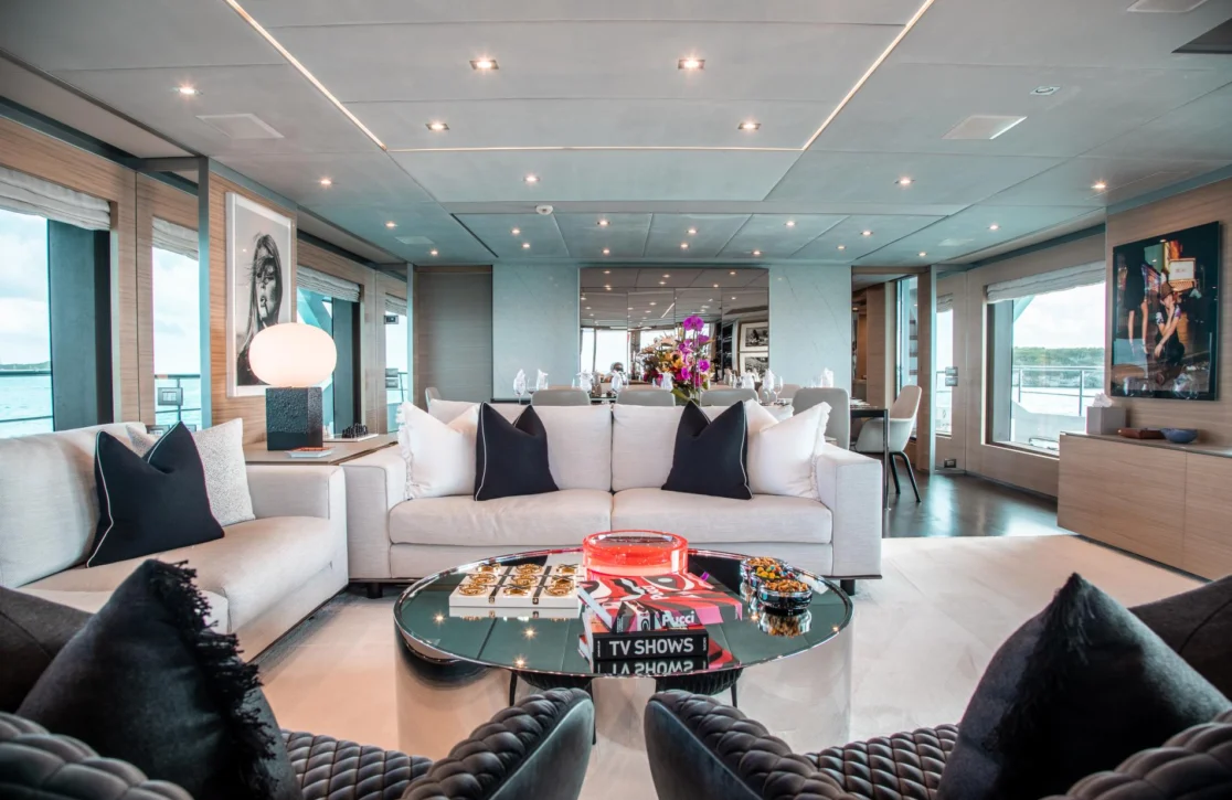 An image of Emina yacht