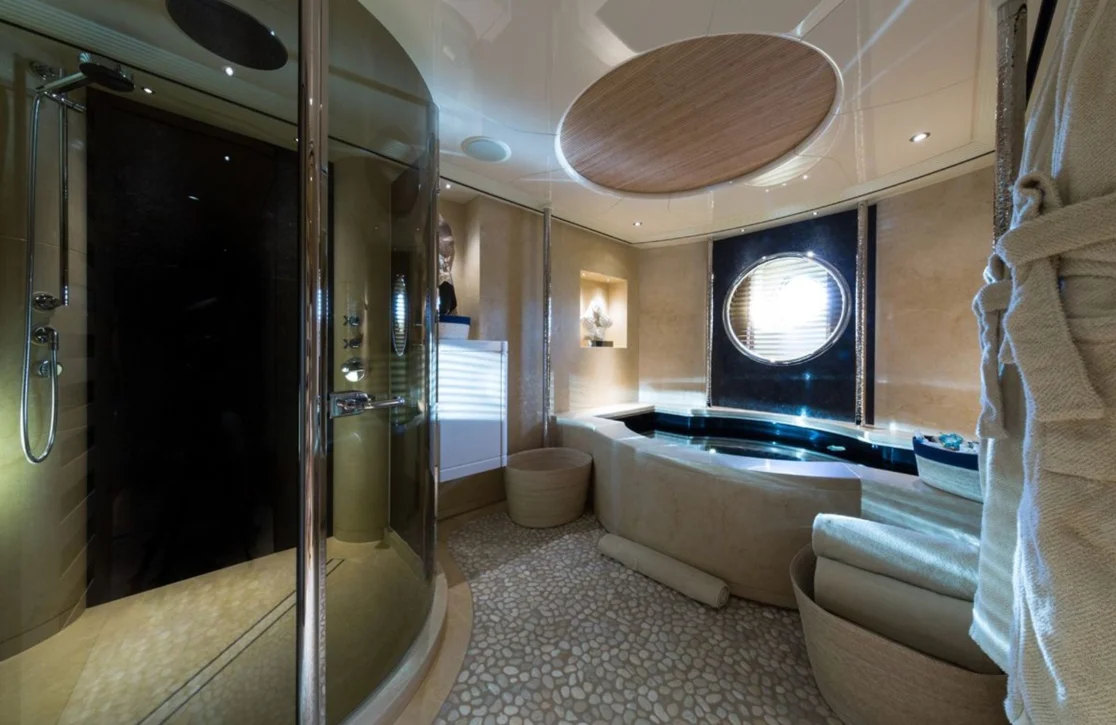 An image of Romea yacht