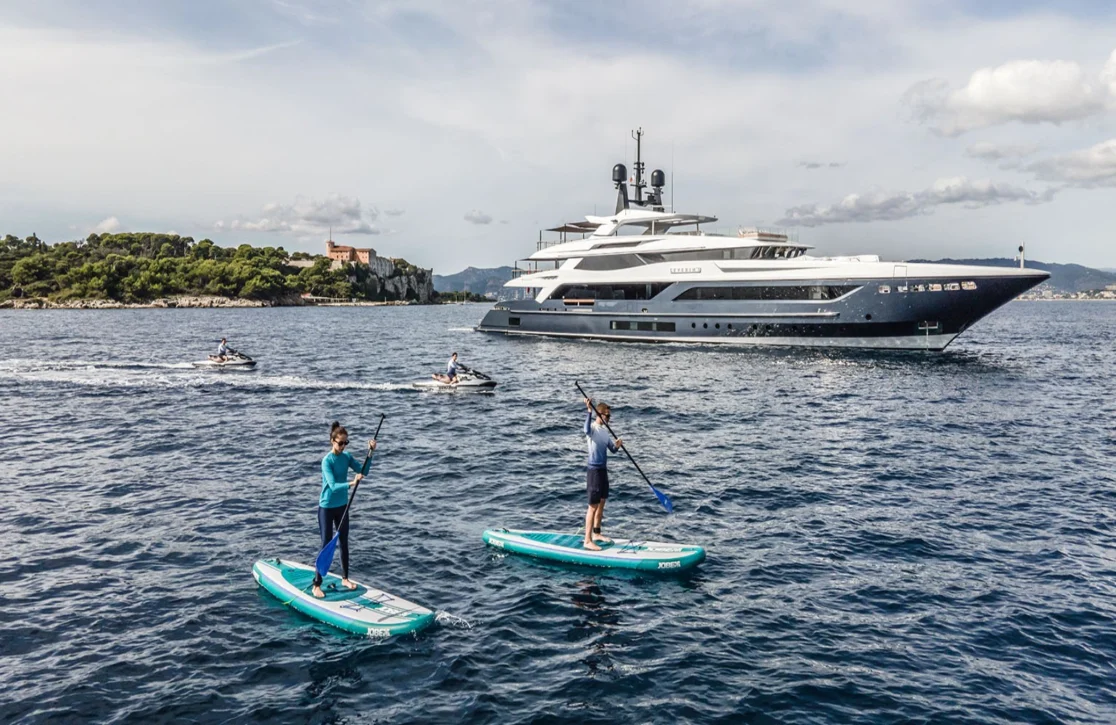 An image of Severin’s yacht