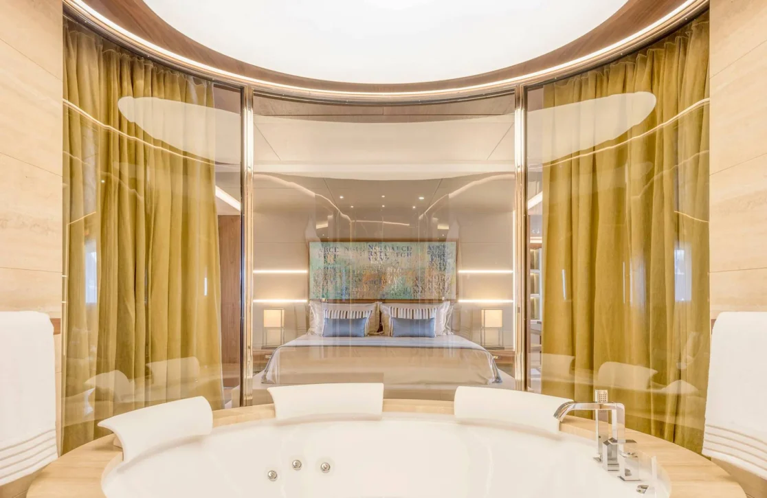 An image of Utopia IV yacht