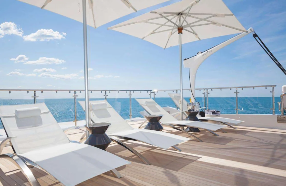 An image of H yacht