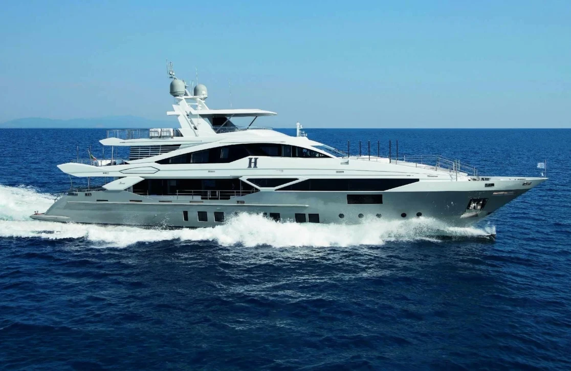 An image of H yacht