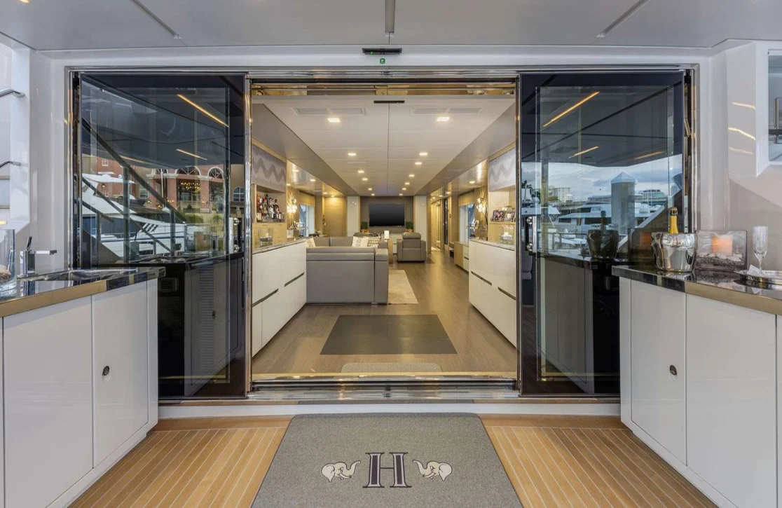 An image of H yacht