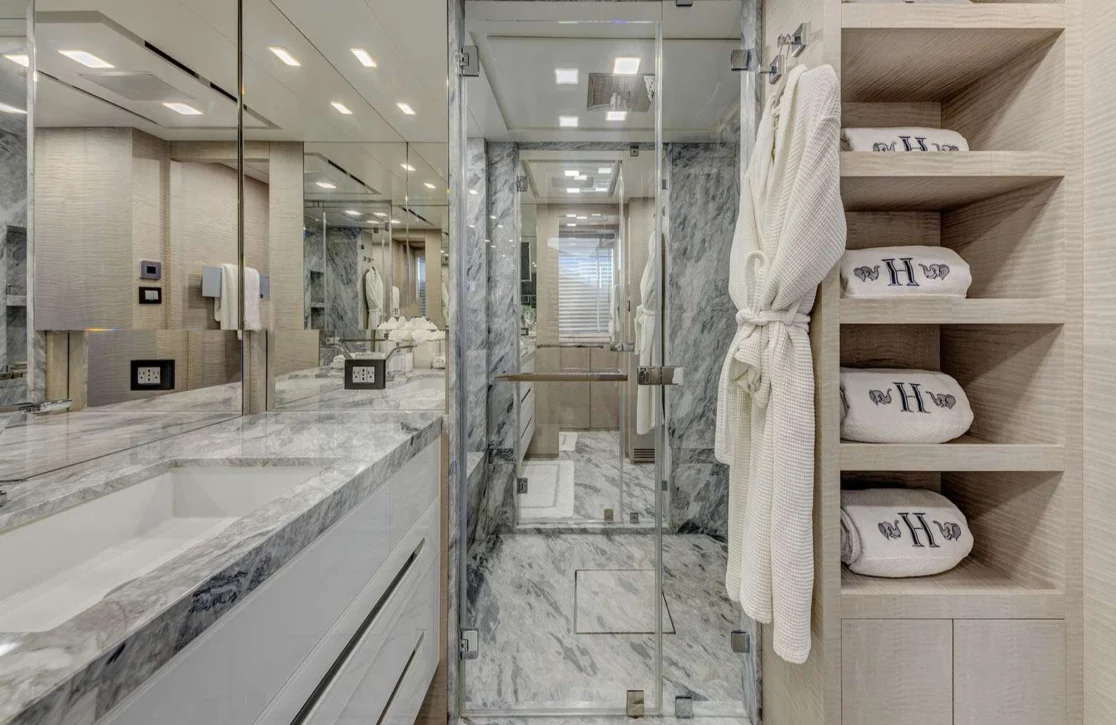 An image of H yacht