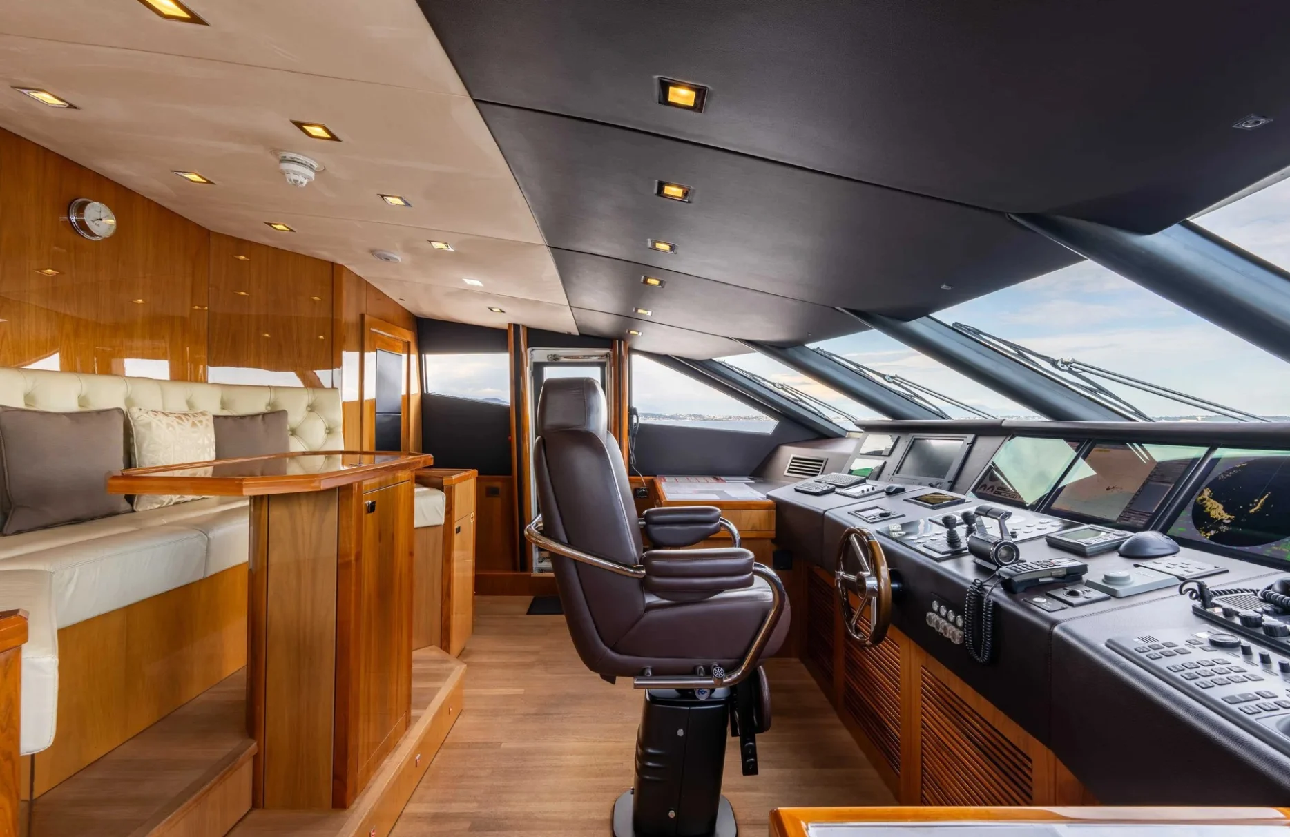A preview of interior Bridge driving area
