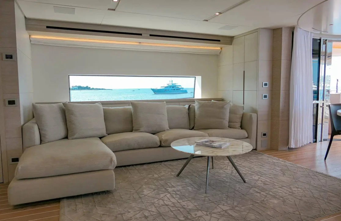 An image of Tiny Wave yacht
