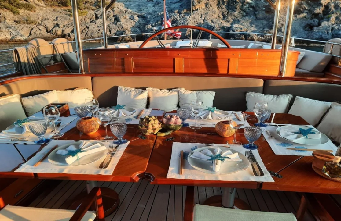 An image of In Love yacht