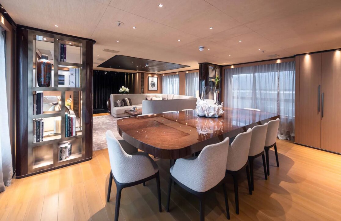 An image of Vertige yacht