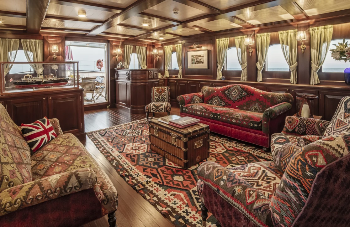 An image of Taransay yacht