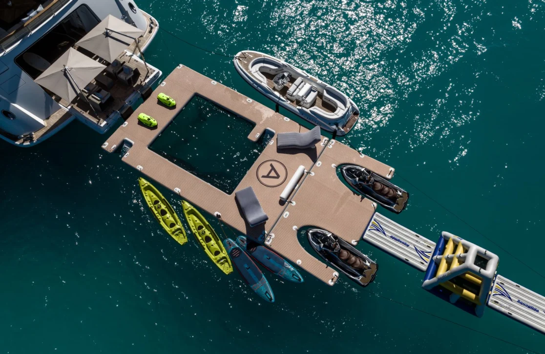 An image of Artisan yacht