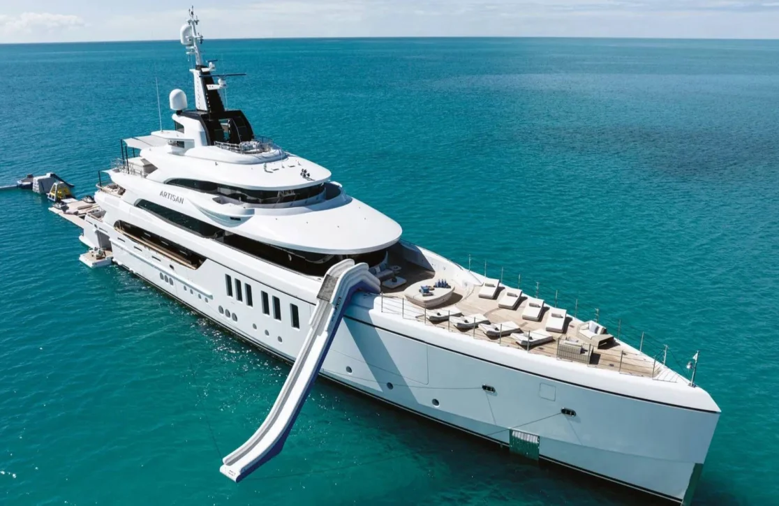 An image of Artisan yacht
