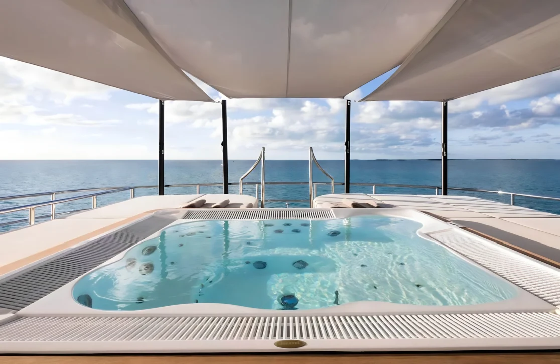 An image of Artisan yacht