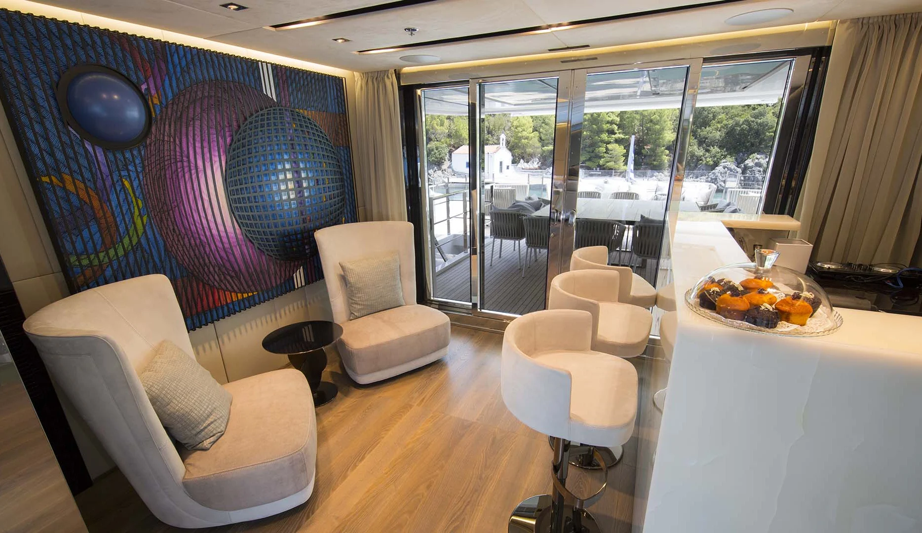 A preview of interior Bar or dance club