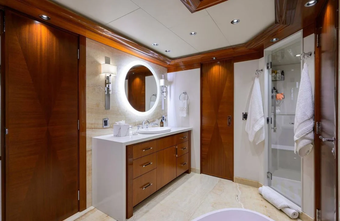 An image of Neenah yacht
