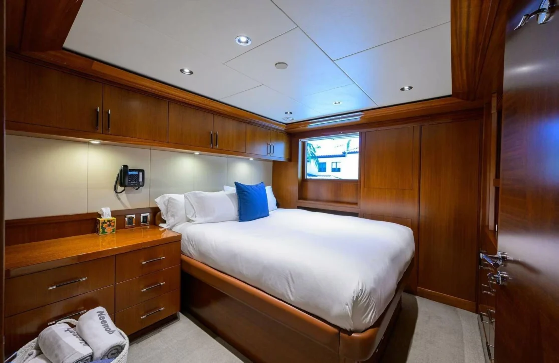 An image of Neenah yacht