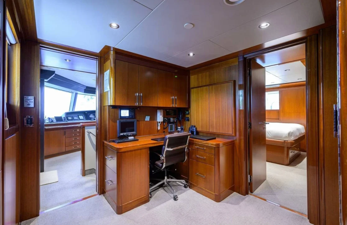 An image of Neenah yacht
