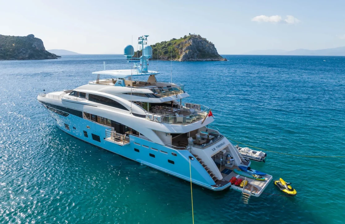 An image of Le Verseau yacht