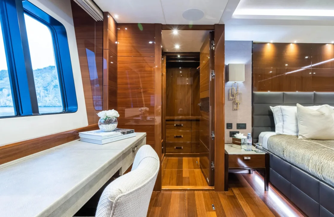 An image of Le Verseau yacht