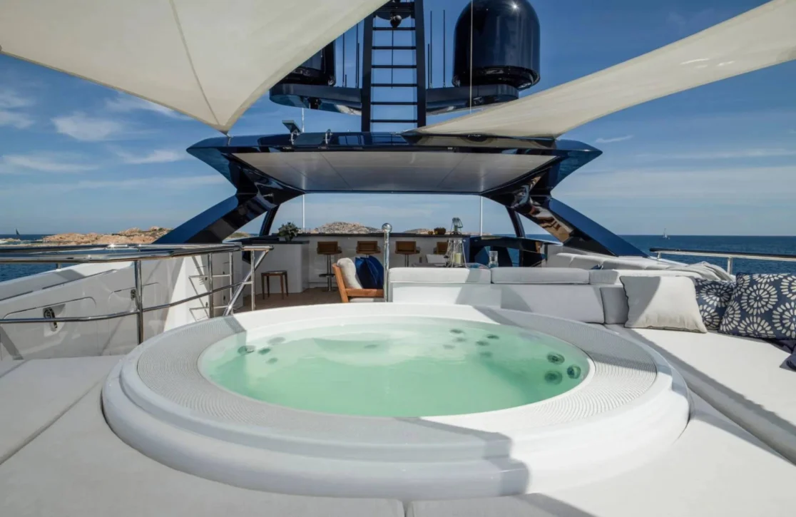 An image of Irisha yacht