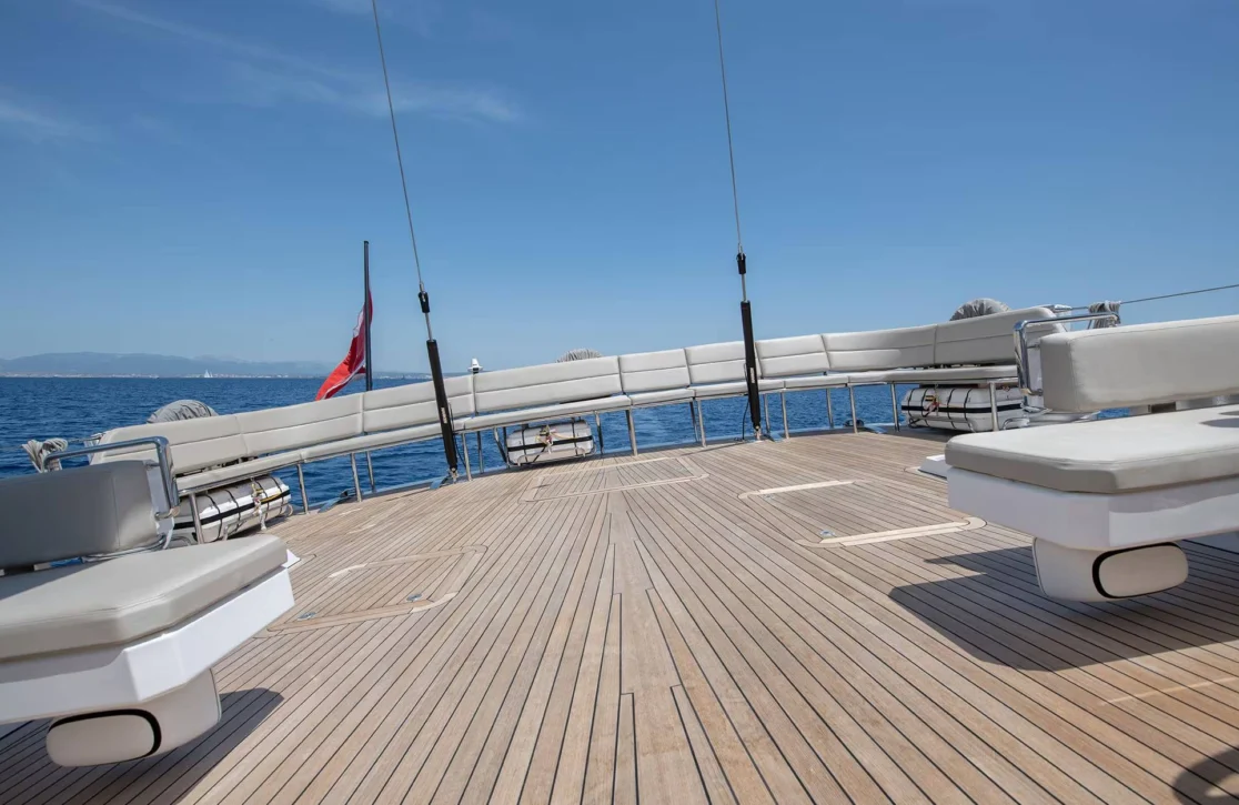 An image of Archelon yacht