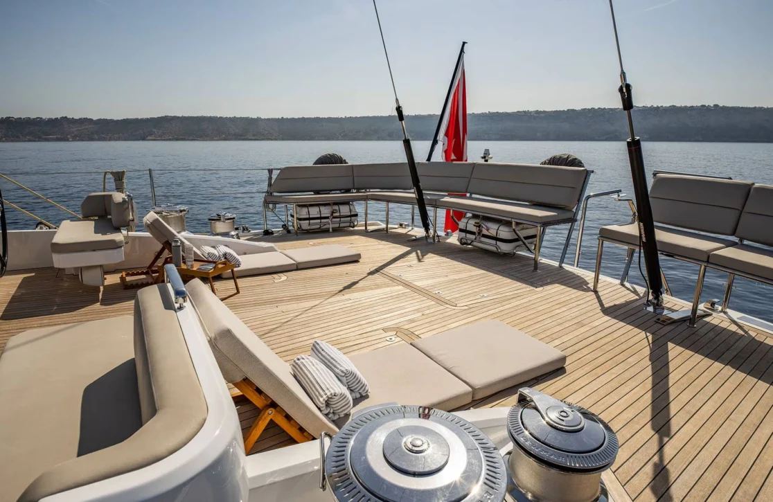 An image of Archelon yacht