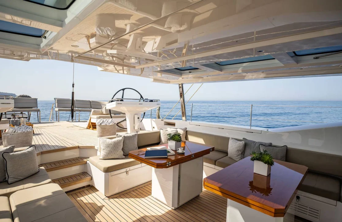An image of Archelon yacht