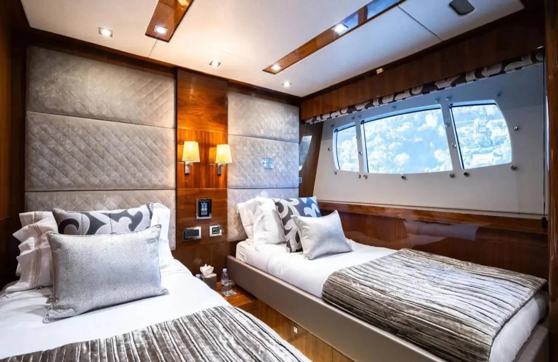 An image of Lady Volantis yacht
