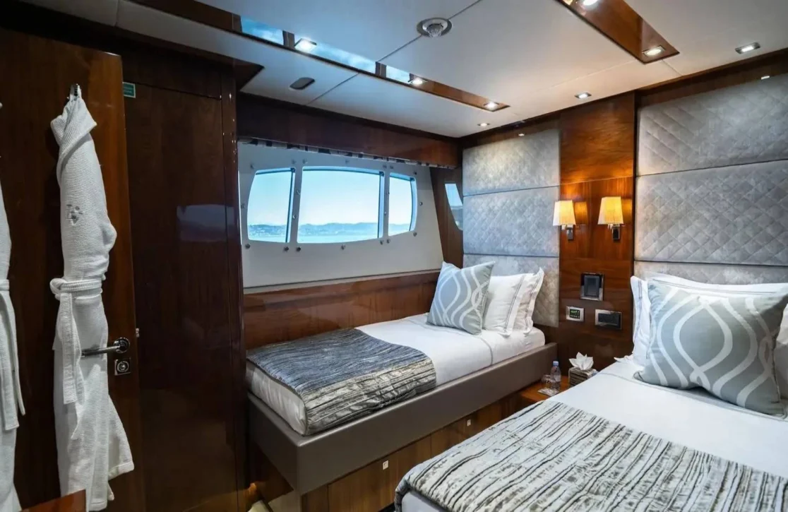 An image of Lady Volantis yacht