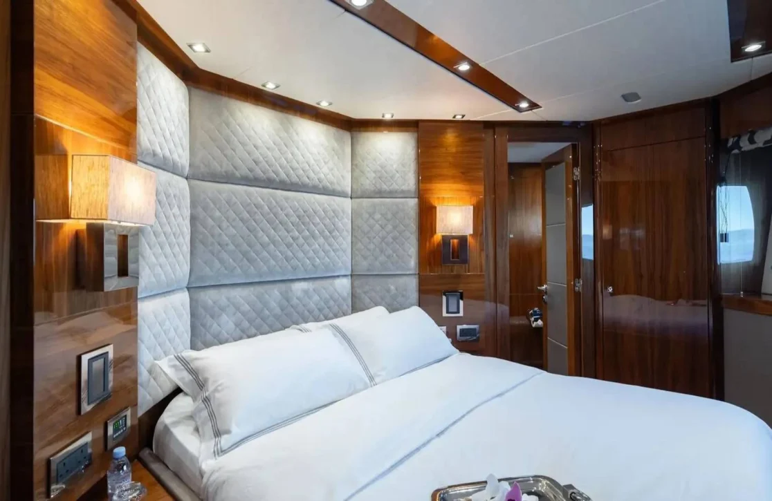 An image of Lady Volantis yacht