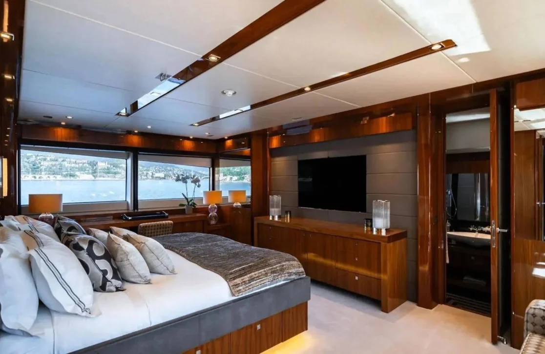 An image of Lady Volantis yacht