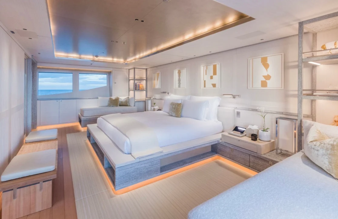 An image of Driftwood yacht