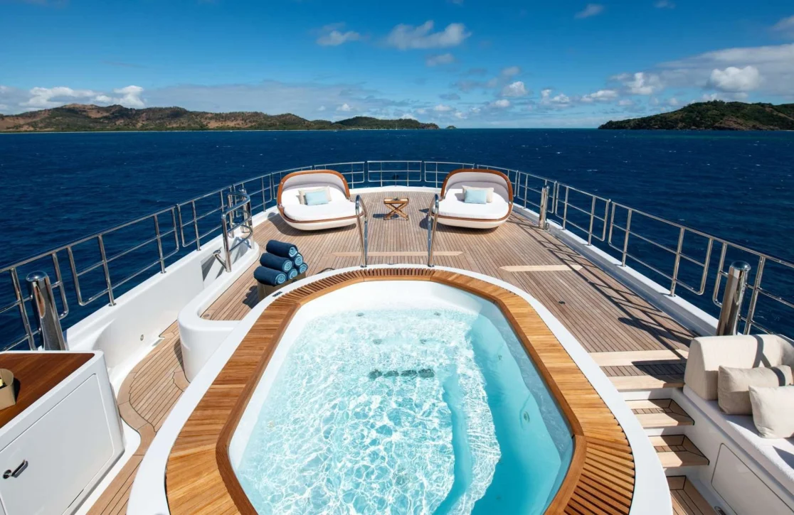 An image of Driftwood yacht