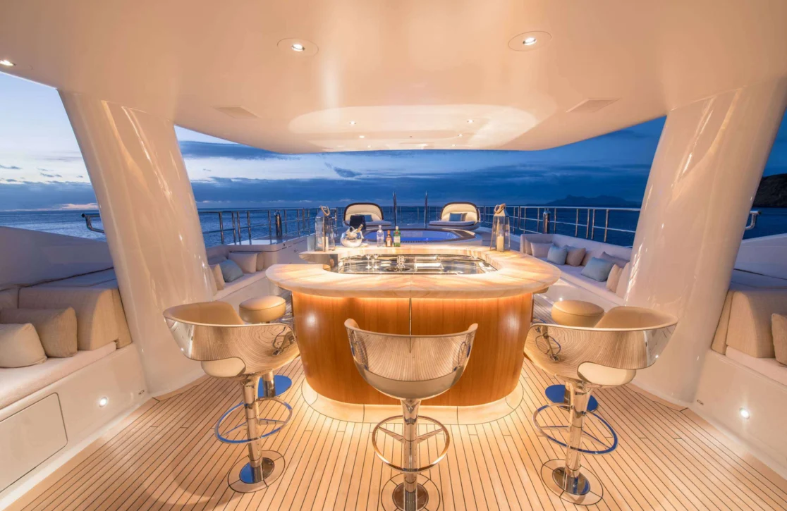 An image of Driftwood yacht