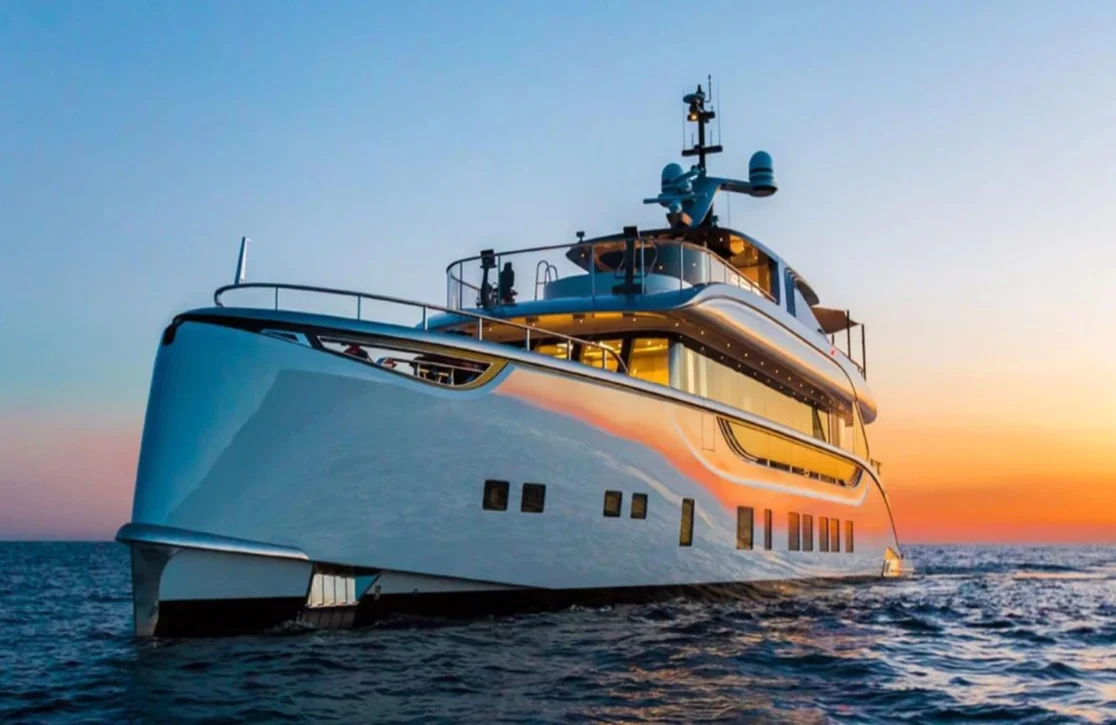 An image of Spring yacht