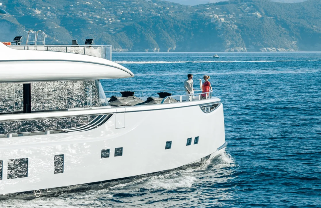 An image of Spring yacht