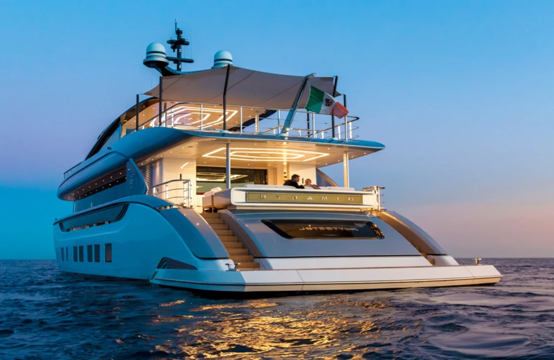 An image of Spring yacht