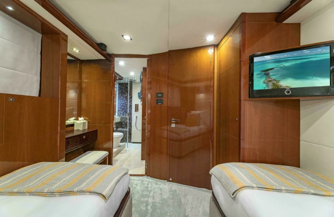 An image of Beachfront II yacht