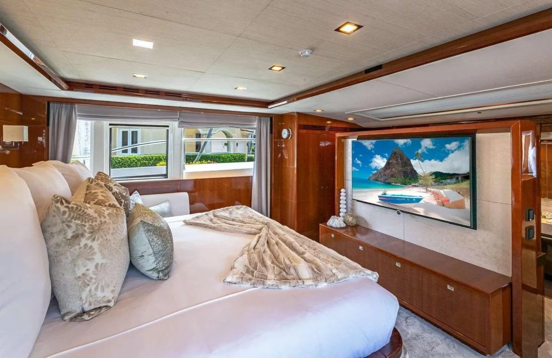 An image of Beachfront II yacht