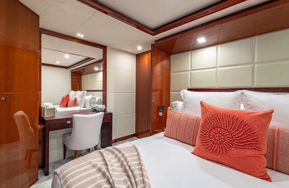 An image of Beachfront II yacht