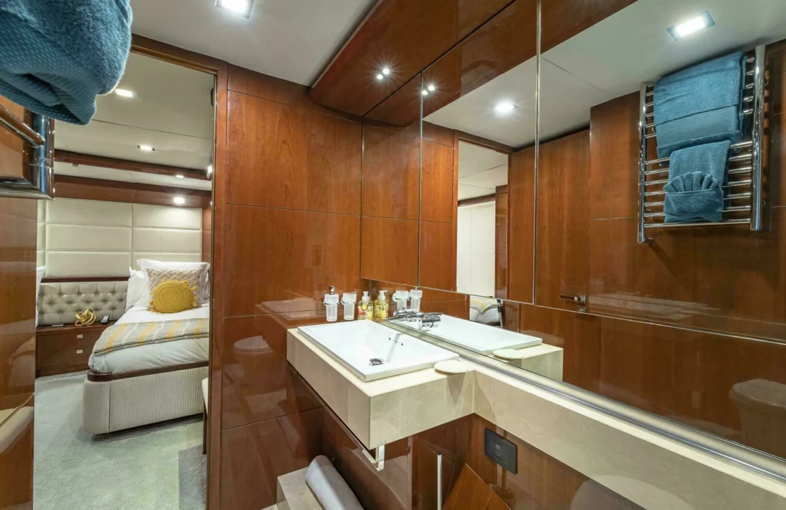 An image of Beachfront II yacht