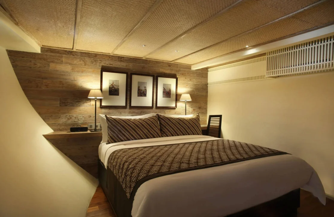 An image of Alila Purnama yacht