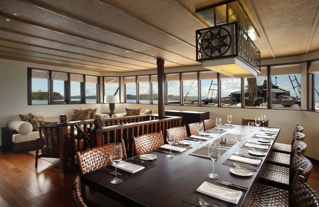 An image of Alila Purnama yacht