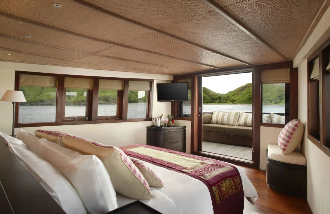 An image of Alila Purnama yacht