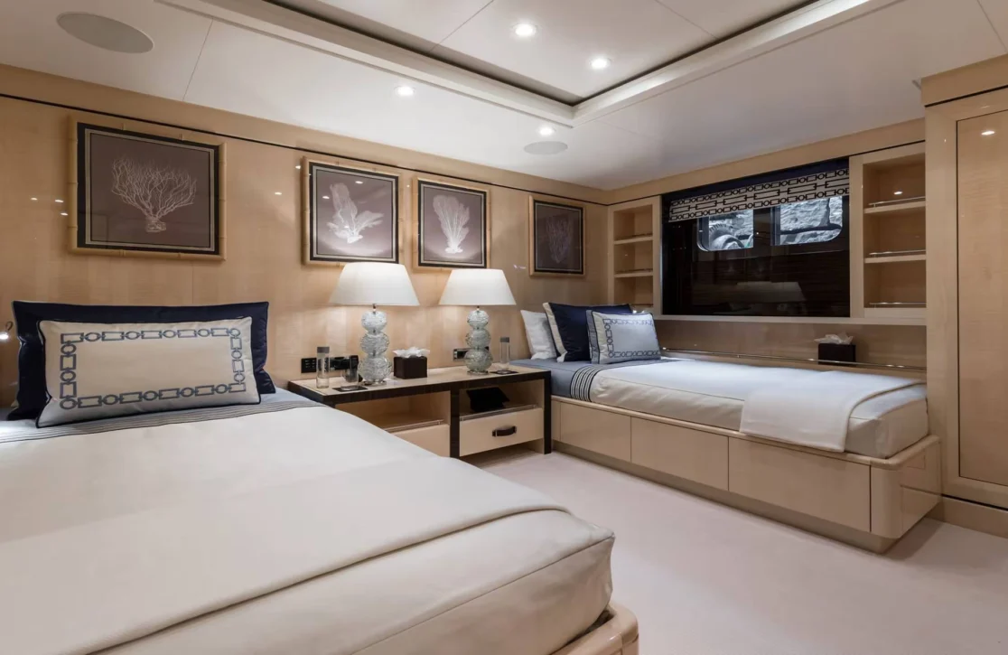 An image of Amigos yacht