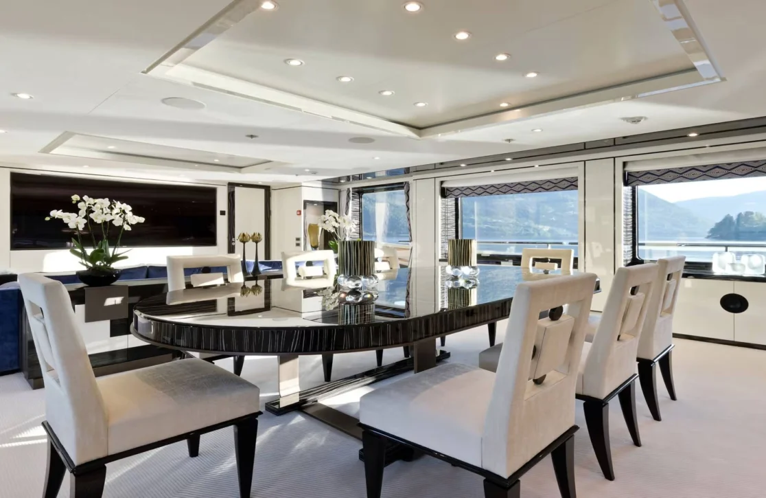 An image of Amigos yacht